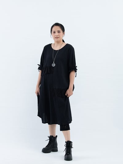 SEDA  大尺碼圓領搭配蕾絲洋裝~1115013~8