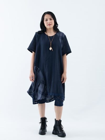 SEDA 大尺碼圓領短袖下擺剪接格子配布加長上衣兼洋裝11150118