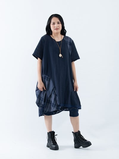 SEDA 大尺碼圓領短袖下擺剪接格子配布加長上衣兼洋裝11150111