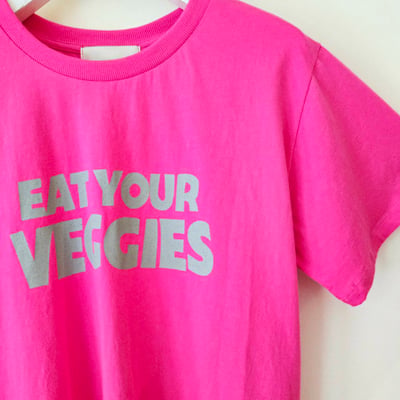 英文字小圓領T-shirt3