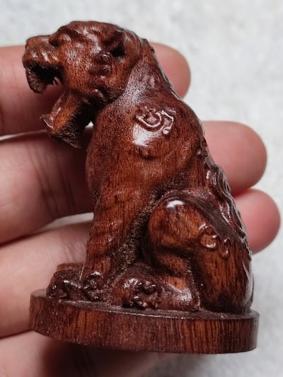 龍婆趁乃 虎靈供奉尊4