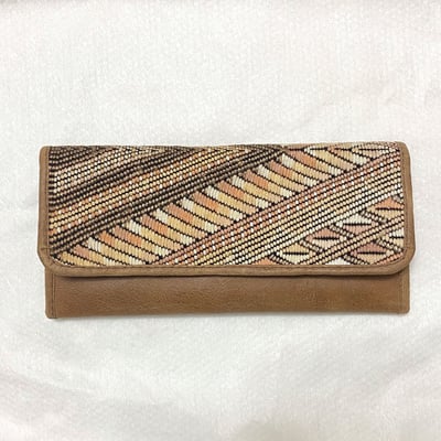 Flores 皮夾（駝）15