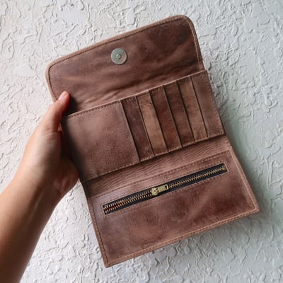 Flores 皮夾（咖啡）12