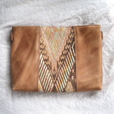 Celia（駝色皮革）1