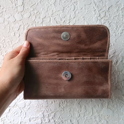 Flores 皮夾（駝）6