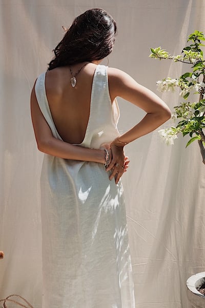 Bom Midi Dress in Pearl1