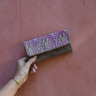 Flores 皮夾（駝）1