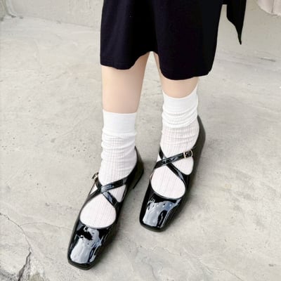 日系交叉繫帶漆皮瑪莉珍鞋3