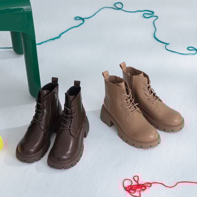 厚底寬版側拉鏈短靴2