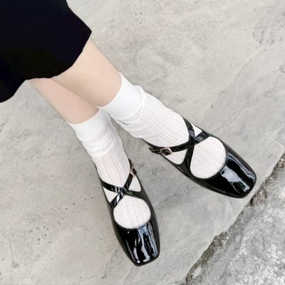 日系交叉繫帶漆皮瑪莉珍鞋2