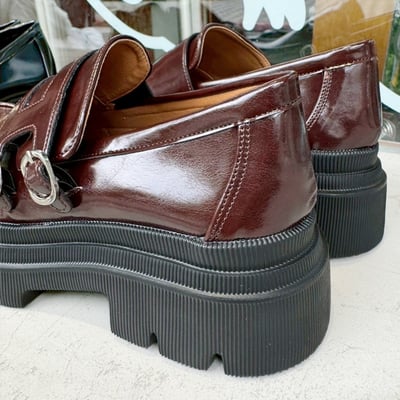 雙扣學院風輕量厚底樂福鞋4