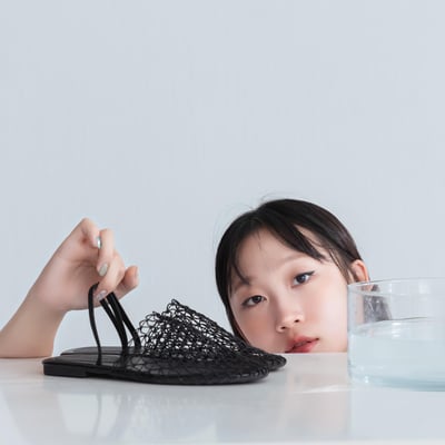 漁網編織兩穿涼拖鞋3