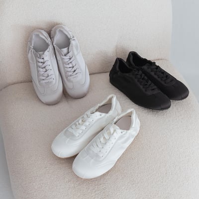 芭蕾風輕量緞面休閒運動鞋1