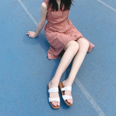 MIT經典百搭露趾平底拖鞋6