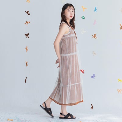 MIT經典交叉素面平底涼鞋4