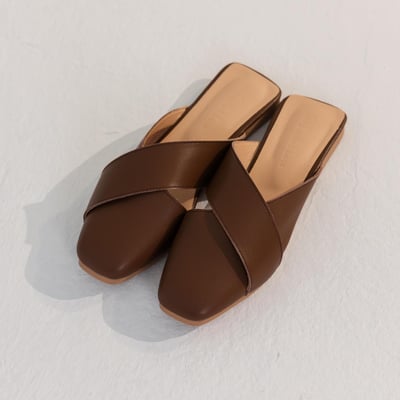 弧面交叉簡約皮革穆勒鞋4