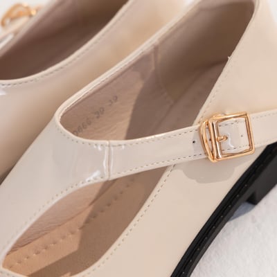 漆皮拼接方頭平底瑪莉珍鞋6