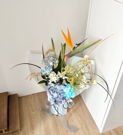 藍色寫意祝福客製花束 Customized Bouquet4