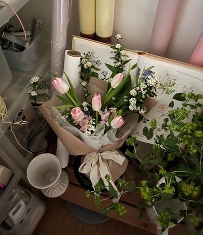 暮光月色鬱金香祝福花束 Customized Bouquet5