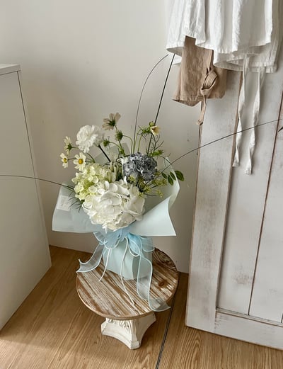 馨光閃耀進口康乃馨祝福花束 Customized Bouquet2