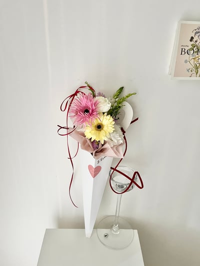 陽光燦爛韓式情人非洲菊攜帶愛心花束盒 Flower Gift3