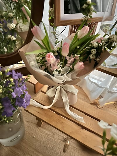 暮光月色鬱金香祝福花束 Customized Bouquet1