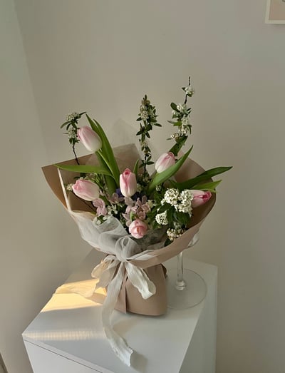 暮光月色鬱金香祝福花束 Customized Bouquet3