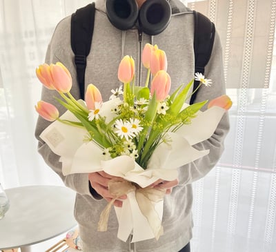 Tender Tulip 溫柔告白鬱金香花束 Customized Bouquet4