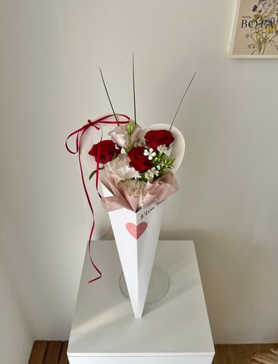 就愛你韓式情人紅玫瑰攜帶愛心花束盒 Flower Gift2