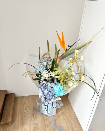 藍色寫意祝福客製花束 Customized Bouquet3