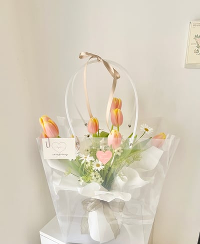 Tender Tulip 溫柔告白鬱金香花束 Customized Bouquet5