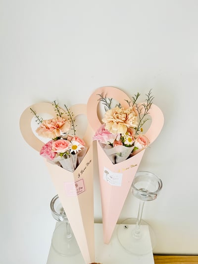 ❣️母親節韓式進口大康愛心花束盒（限量 Flower Gift1