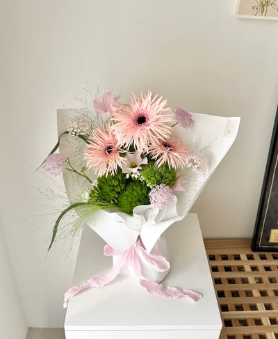 羽毛太陽粉色自然客製花束 Customized Bouquet3