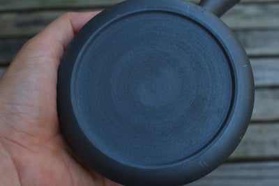 炭化圓平吹釉【藤田德太】10