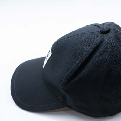 Sacai x Carhartt 聯名老帽 黑2