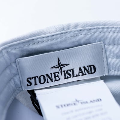 Stone Island 銀扣刺繡老帽 天空藍4