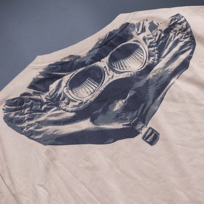 [ C.P. Company ] Goggles print t-shirt 沙色3