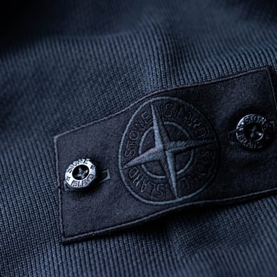 Stone Island Ghost 幽靈重磅有機棉衛衣 黑5