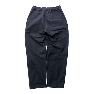 Stone Island 放鬆版型抗撕裂工作褲 黑2