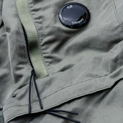 C.P. Company 金屬尼龍後背包 鼠尾草綠10