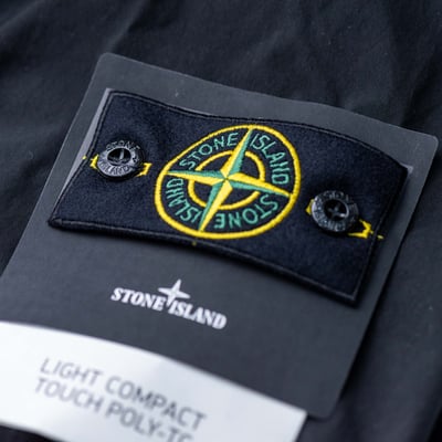Stone Island LIGHT COMPACT TOUCH POLY-TC 尼龍外套 黑5
