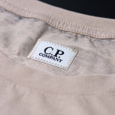 [ C.P. Company ] Goggles print t-shirt 沙色7