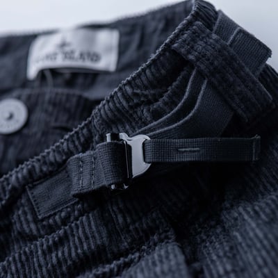 Stone Island 尼龍燈芯絨500寬褲 黑5