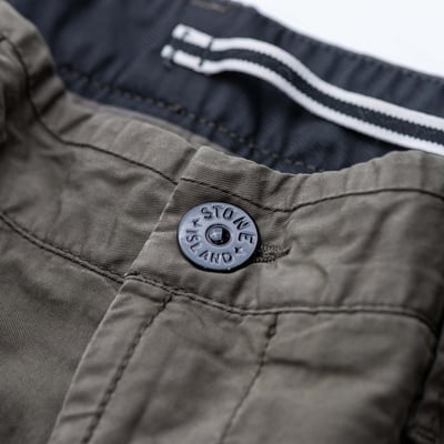 Stone Island 標準版型錐形工裝褲 軍綠7