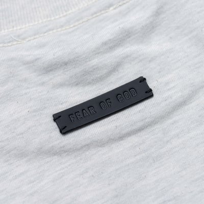 Fear of god Eternal 主線短袖 燕麥灰7