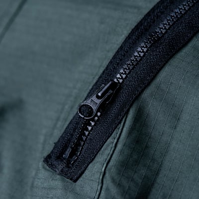 Stone Island 寬版抗撕裂工作長褲 Musk 麝香綠6