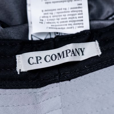 C.P. Company Chrome-R 風鏡漁夫帽 灰4