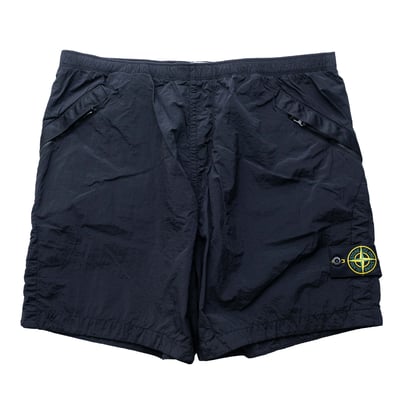 Stone Island 金屬尼龍舒適短褲 黑1