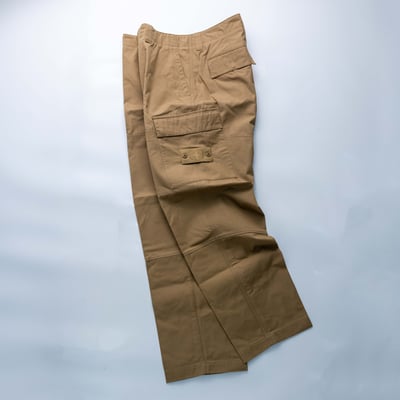 Stone Island Ghost 標準版型口袋工裝長褲3