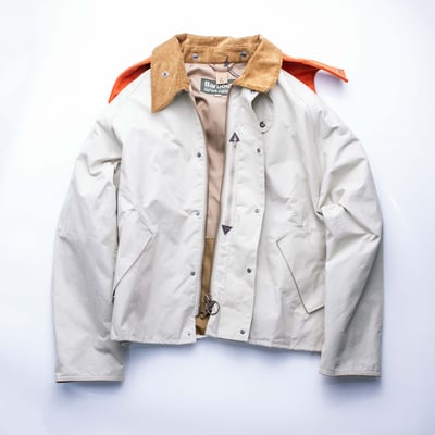 Barbour x Kaptain Sunshine Cruiser 翻領連帽外套 象牙白3